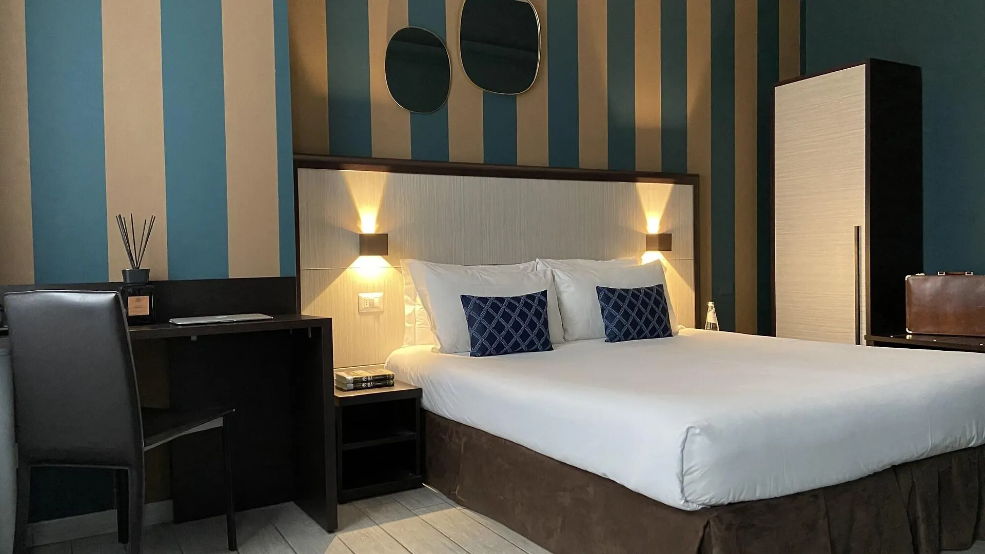Av Hotel Milano Италия
