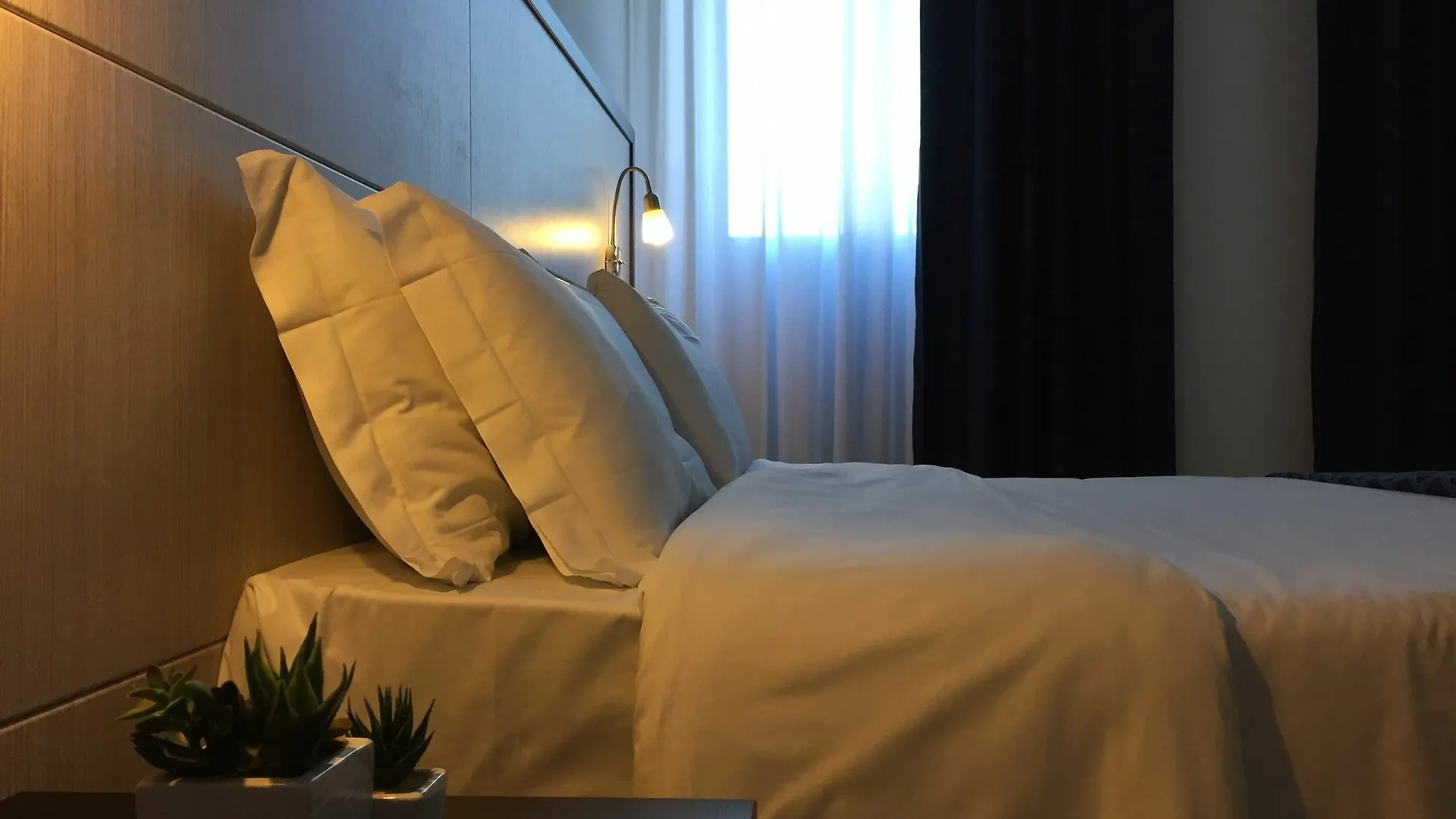 Av Hotel Milano