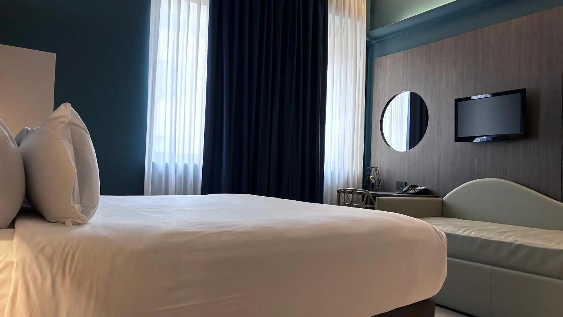 Av Hotel Milano