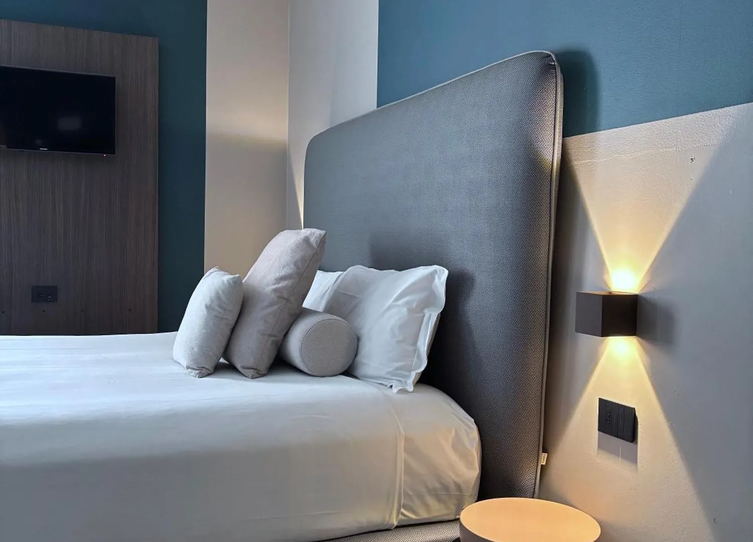 Av Hotel Milano