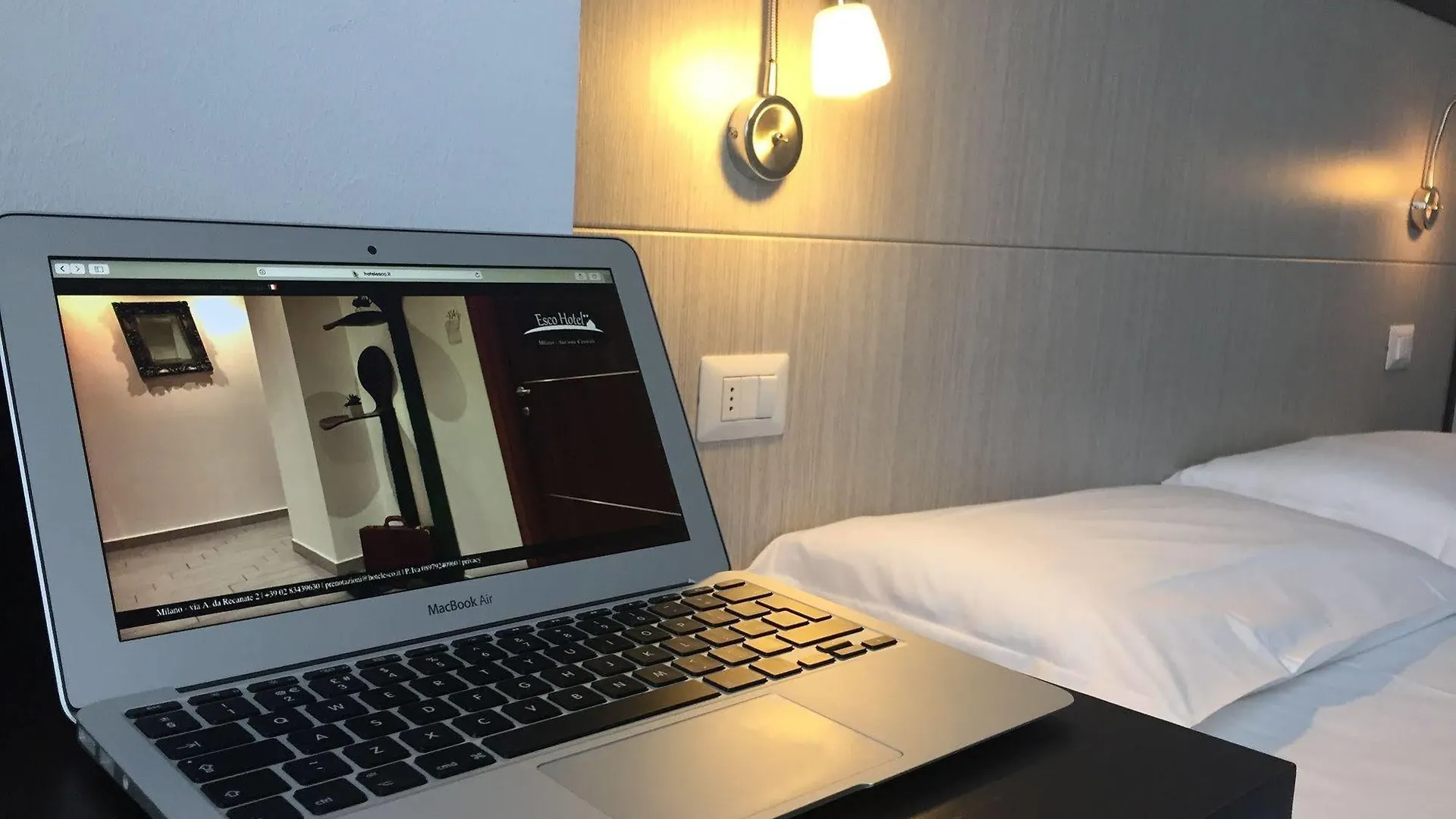 Av Hotel Milano